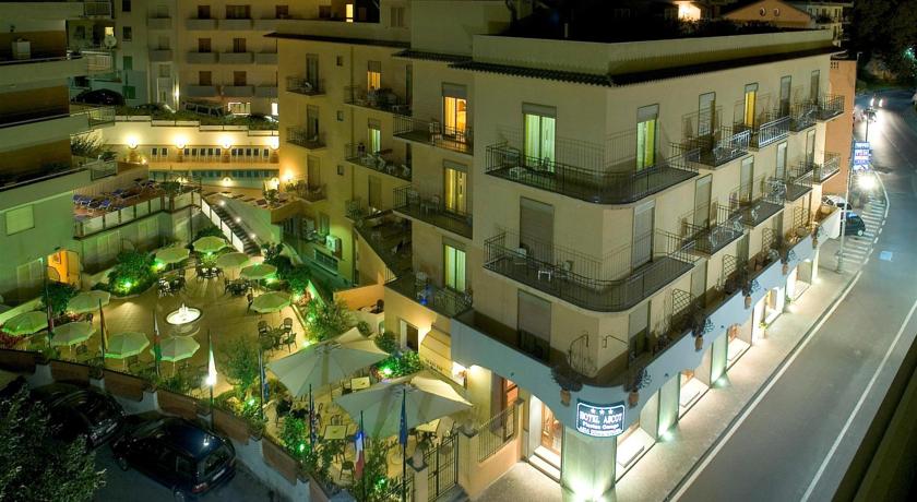 Holidays at Ascot Hotel in Sorrento, Neapolitan Riviera