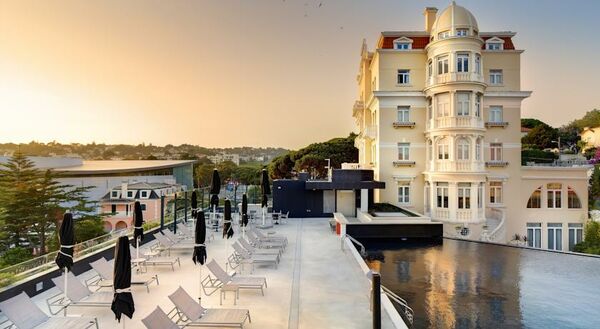 Holidays at Inglaterra Hotel in Estoril, Portugal