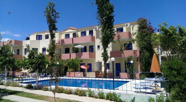 Holidays at Leonidas Hotel in Georgioupolis, Crete