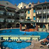 Rayon Apartments Picture 5