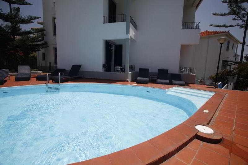 Holidays at Flame Tree Madeira Guest House in Funchal, Madeira