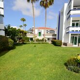 Arco Iris Apartments Picture 6