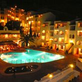 Holiday Park Apartments Picture 14