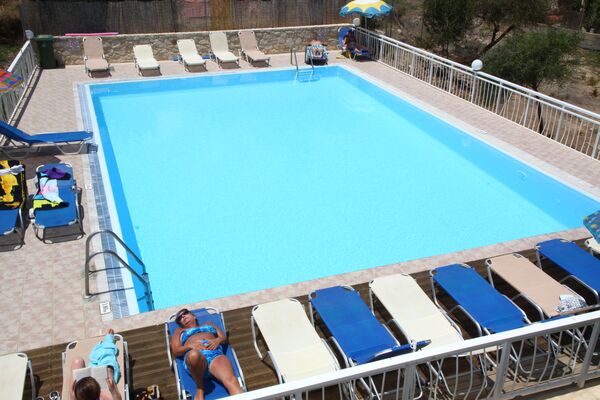 Holidays at Acropolis Apartments Hotel in Hersonissos, Crete