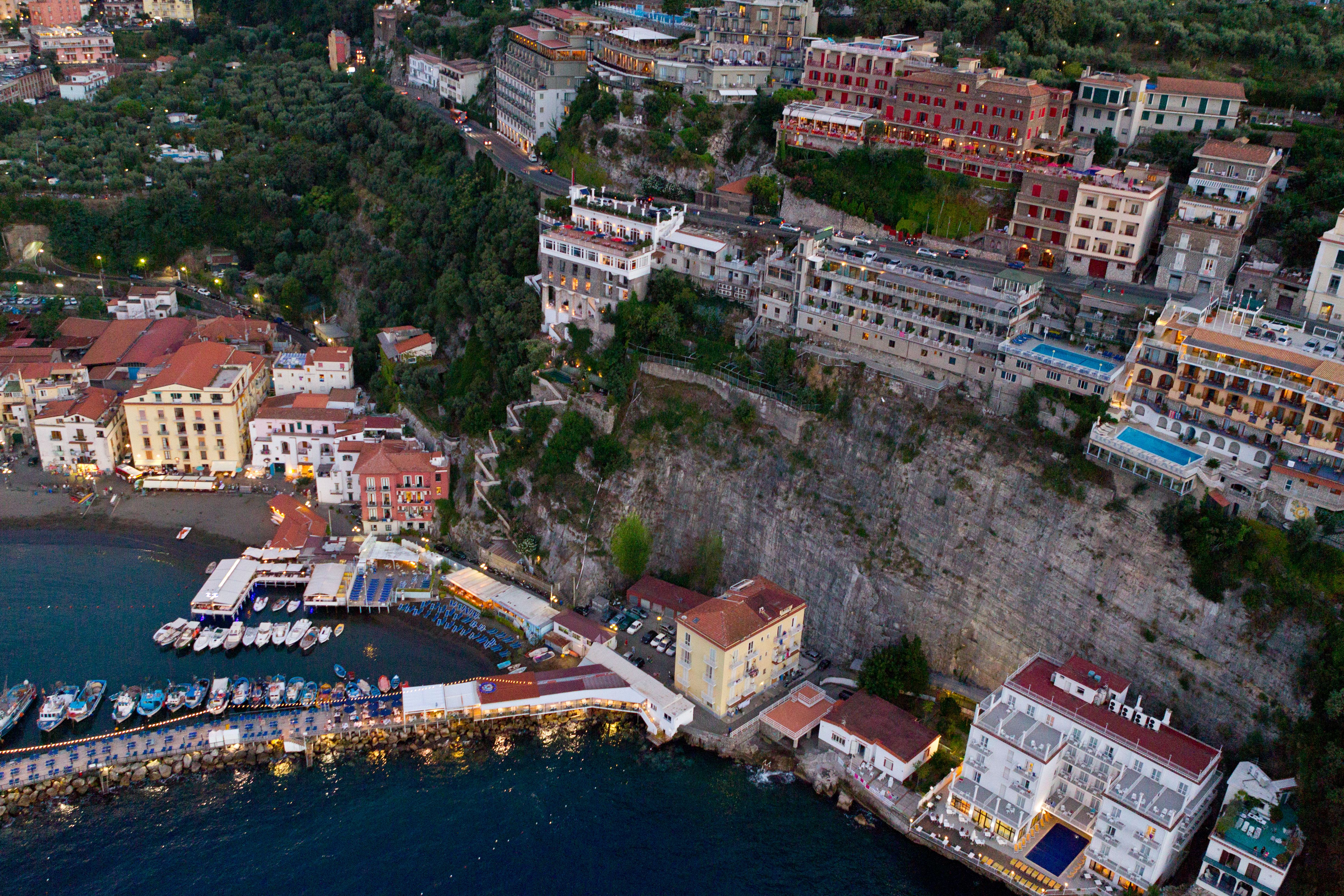 Holidays at Admiral Hotel in Sorrento, Neapolitan Riviera