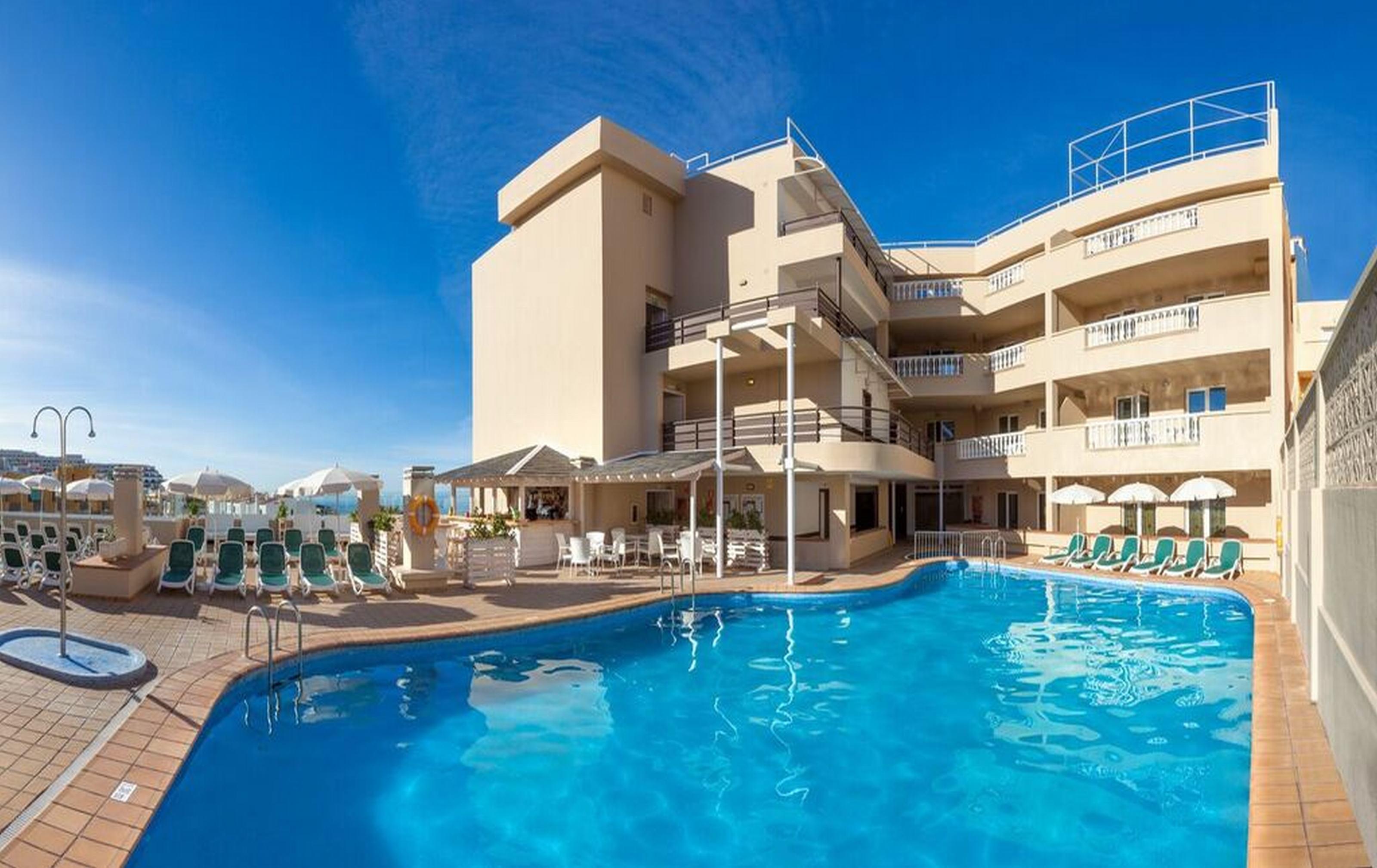 Holidays at Los Dragos del Sur Aparthotel in Playa de la Arena, Tenerife