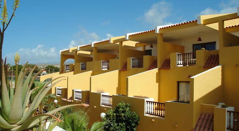 Holidays at Albatros Apartments in Callao Salvaje, Tenerife