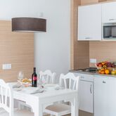 Solecito Apartments Picture 9