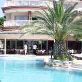 Romance Beach Hotel Picture 17