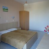 Sunshine Apartments Picture 11