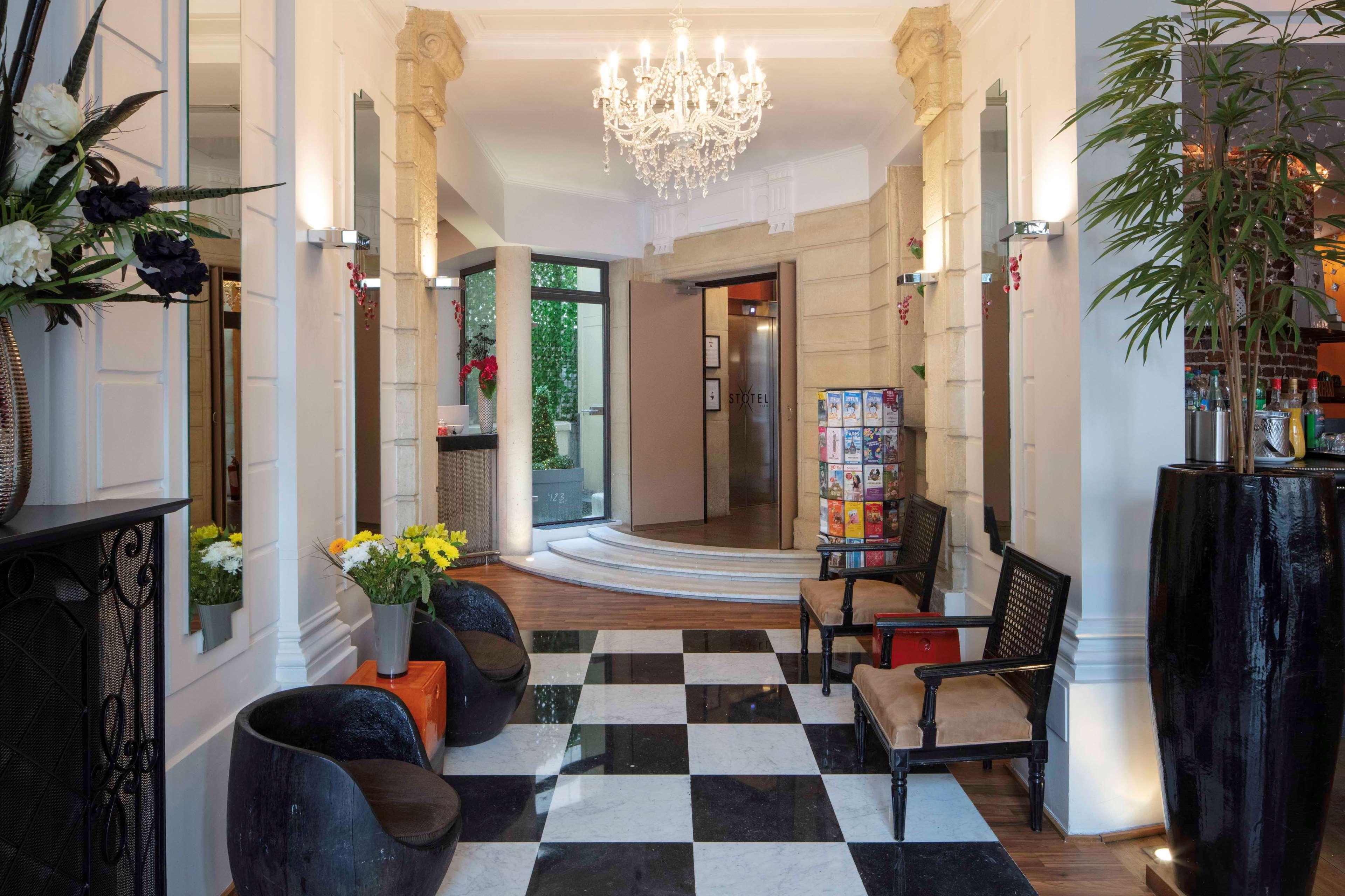 Holidays at Le 123 Elysees Astotel Hotel in C.Elysees, Trocadero & Etoile (Arr 8 & 16), Paris