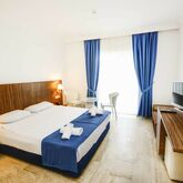 Club Blue White Hotel Picture 8