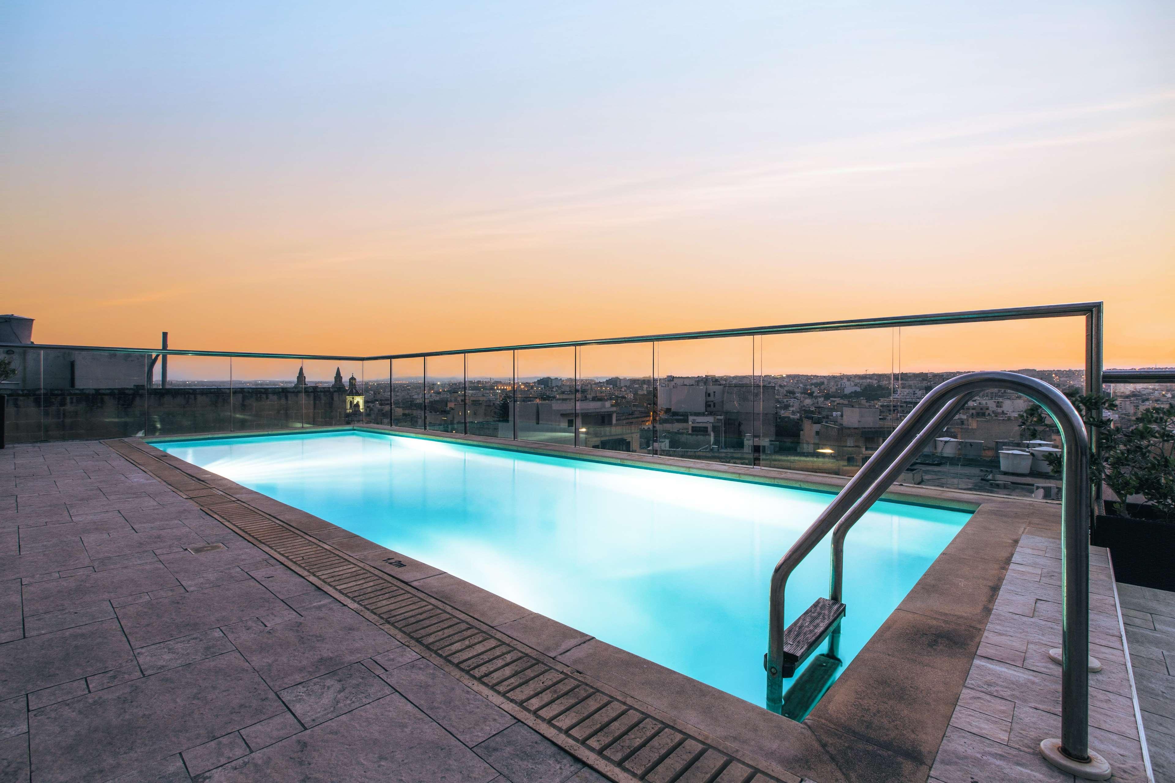 Holidays at Victoria Hotel in Sliema, Malta