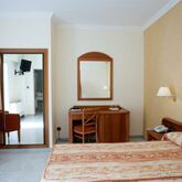 Las Arenas Hotel Picture 9