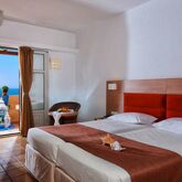 Sirens Beach & Village Hotel Picture 5
