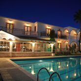 Daisy Studios and Apartments Picture 2