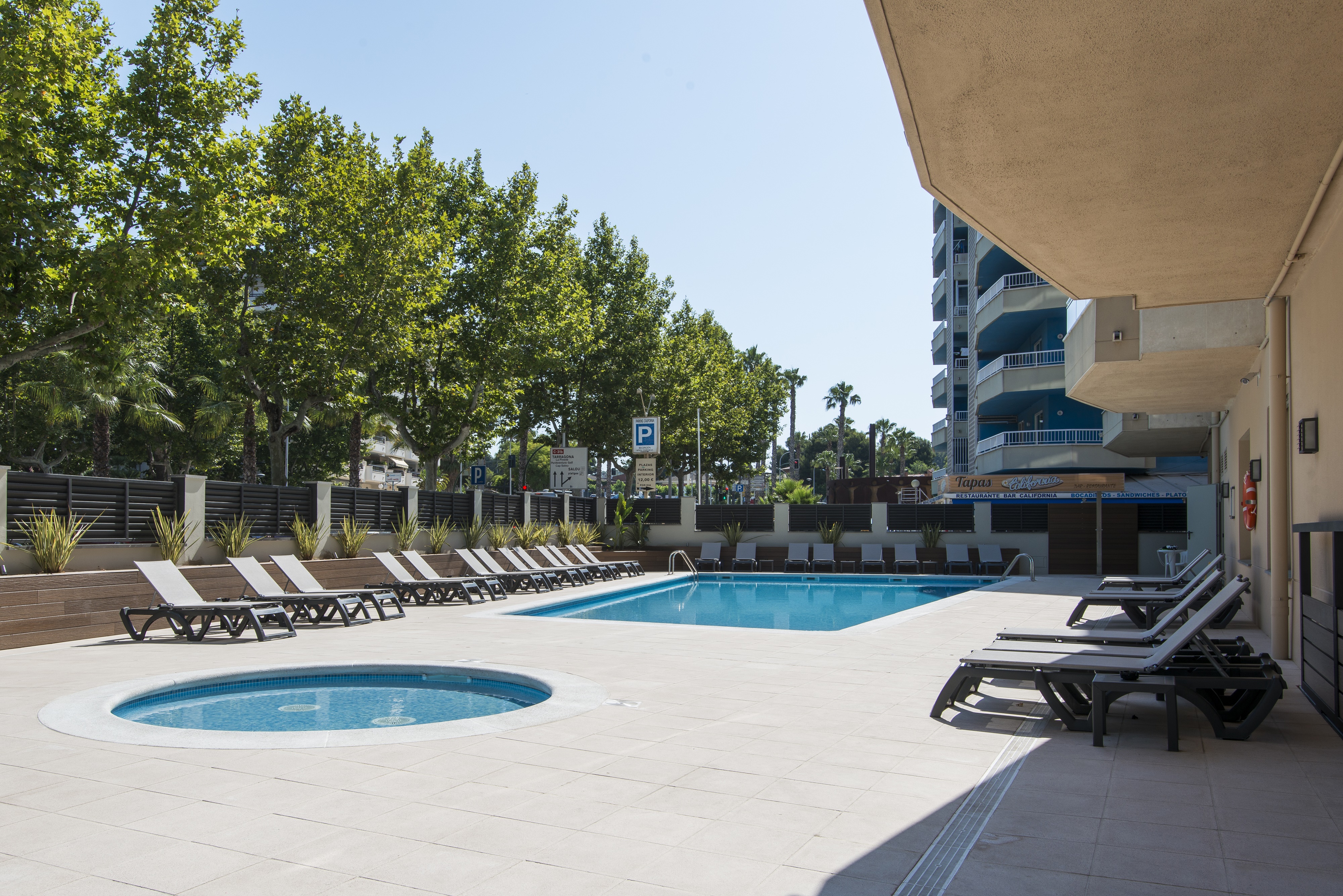 Holidays at California III & IV Apartments in Salou, Costa Dorada