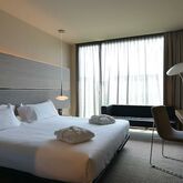 B Hotel Picture 3