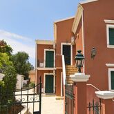 Holidays at Niouris Apartments in Agios Gordios, Corfu
