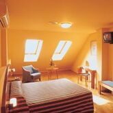 HSM Madrigal Aparthotel Picture 4