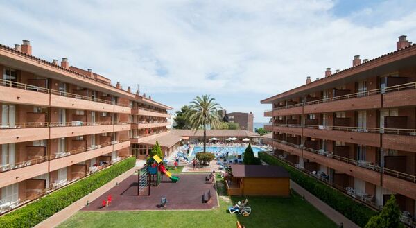Holidays at Voramar Aparthotel in Cambrils, Costa Dorada