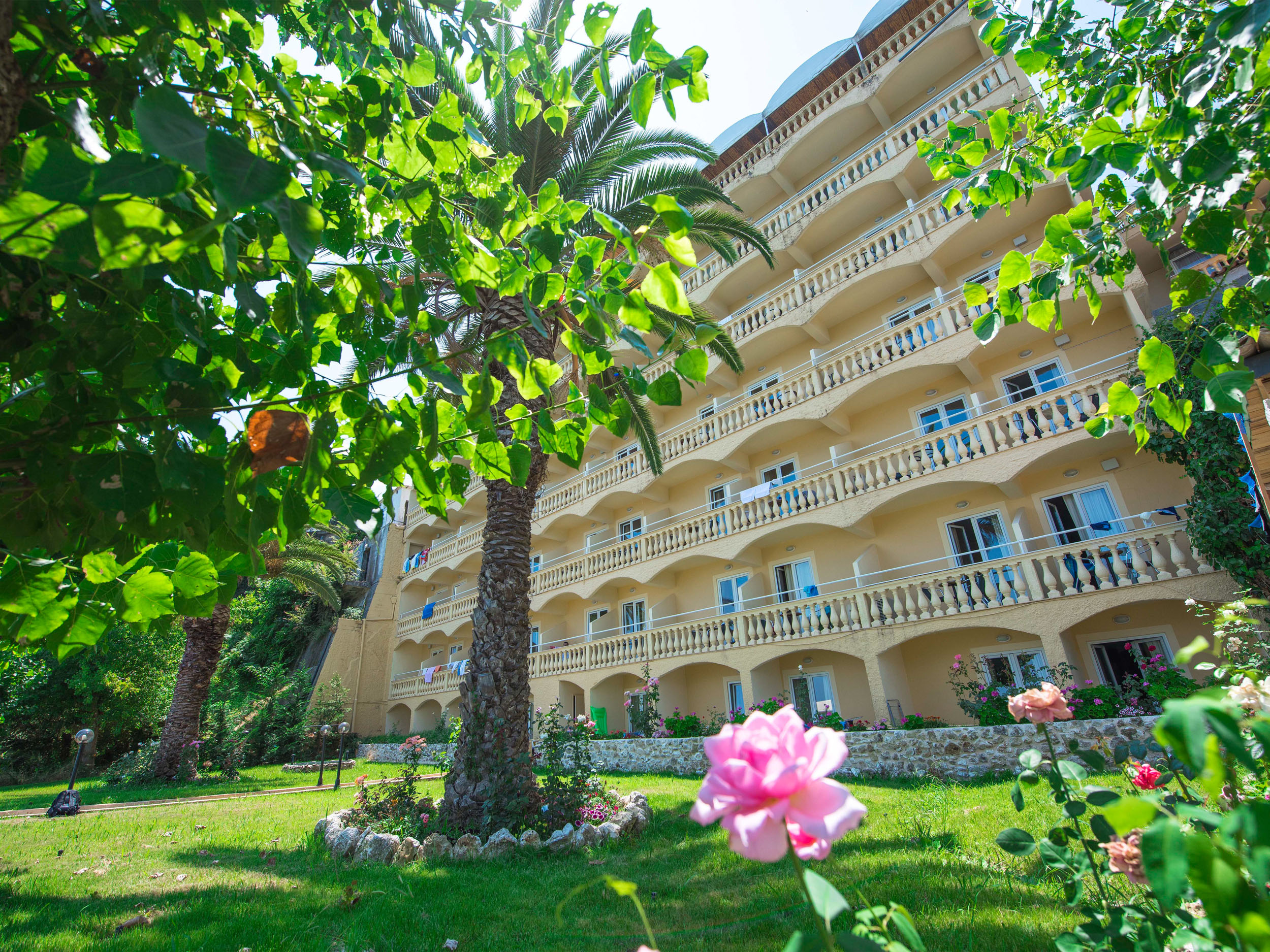 Holidays at Pontikonisi Hotel in Perama, Corfu