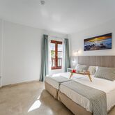 Klayman Olivina Apartments Picture 19