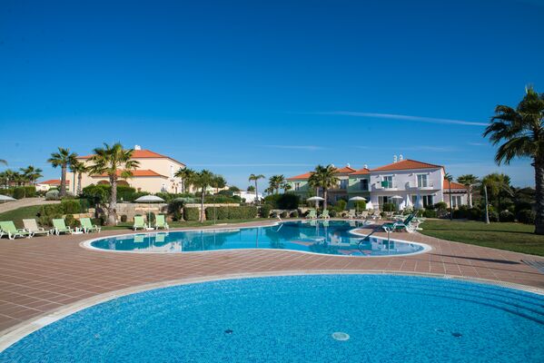 Holidays at Eden Resort Hotel in Albufeira, Algarve