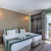 Ferrera Beach Apartments Picture 14