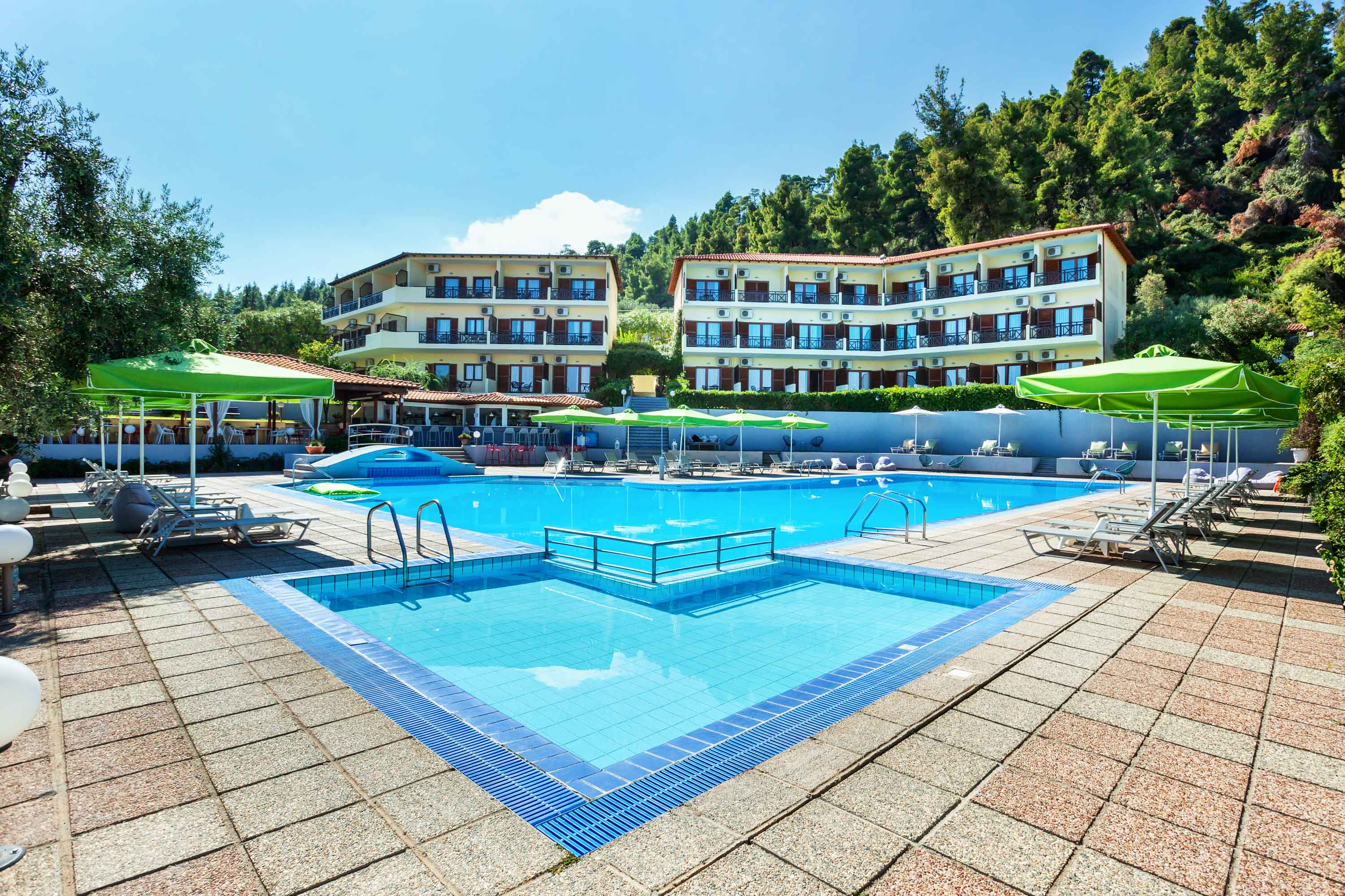 Holidays at Palladium Hotel in Kriopigi, Halkidiki