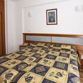Marbel Hostal Picture 5