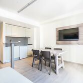 Los Angeles Apartments Picture 5