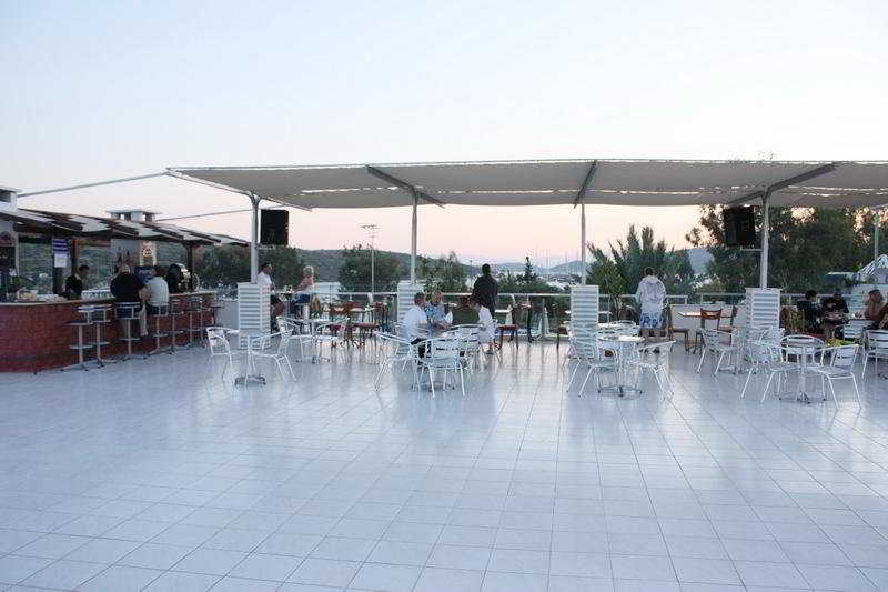 Smart Stay Beach Picture 6