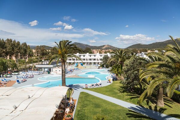 Holidays at Jutlandia Family Resort Hotel in Santa Ponsa, Majorca