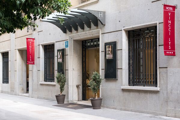 Holidays at Vincci Lys Hotel in Valencia, Costa del Azahar