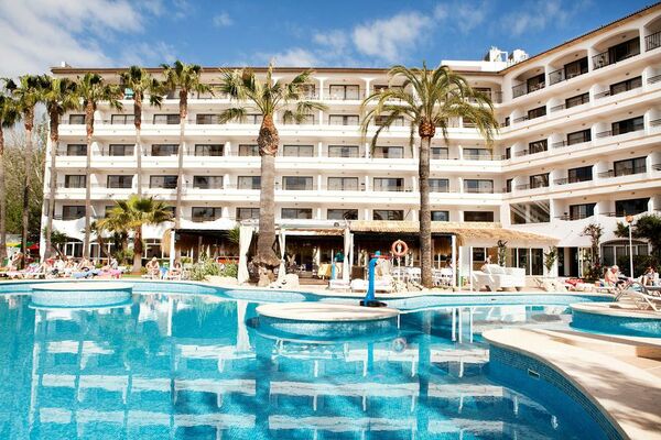 Holidays at A10 Sol De Alcudia Apartments in Alcudia, Majorca