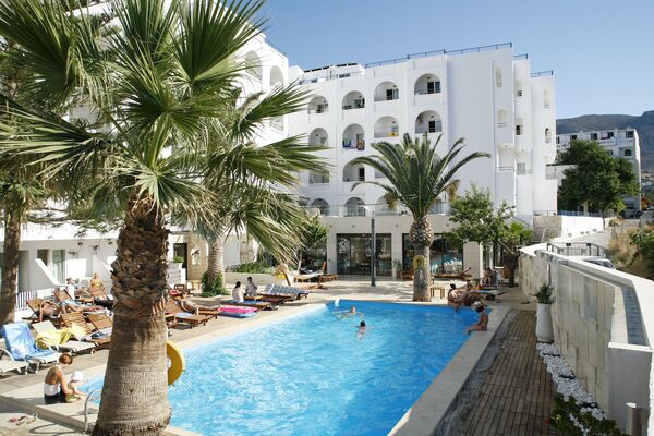Holidays at Glaros Beach Hotel in Hersonissos, Crete