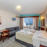 Jo An Beach Hotel Picture 3