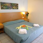Acropolis Apartments Hotel Picture 4