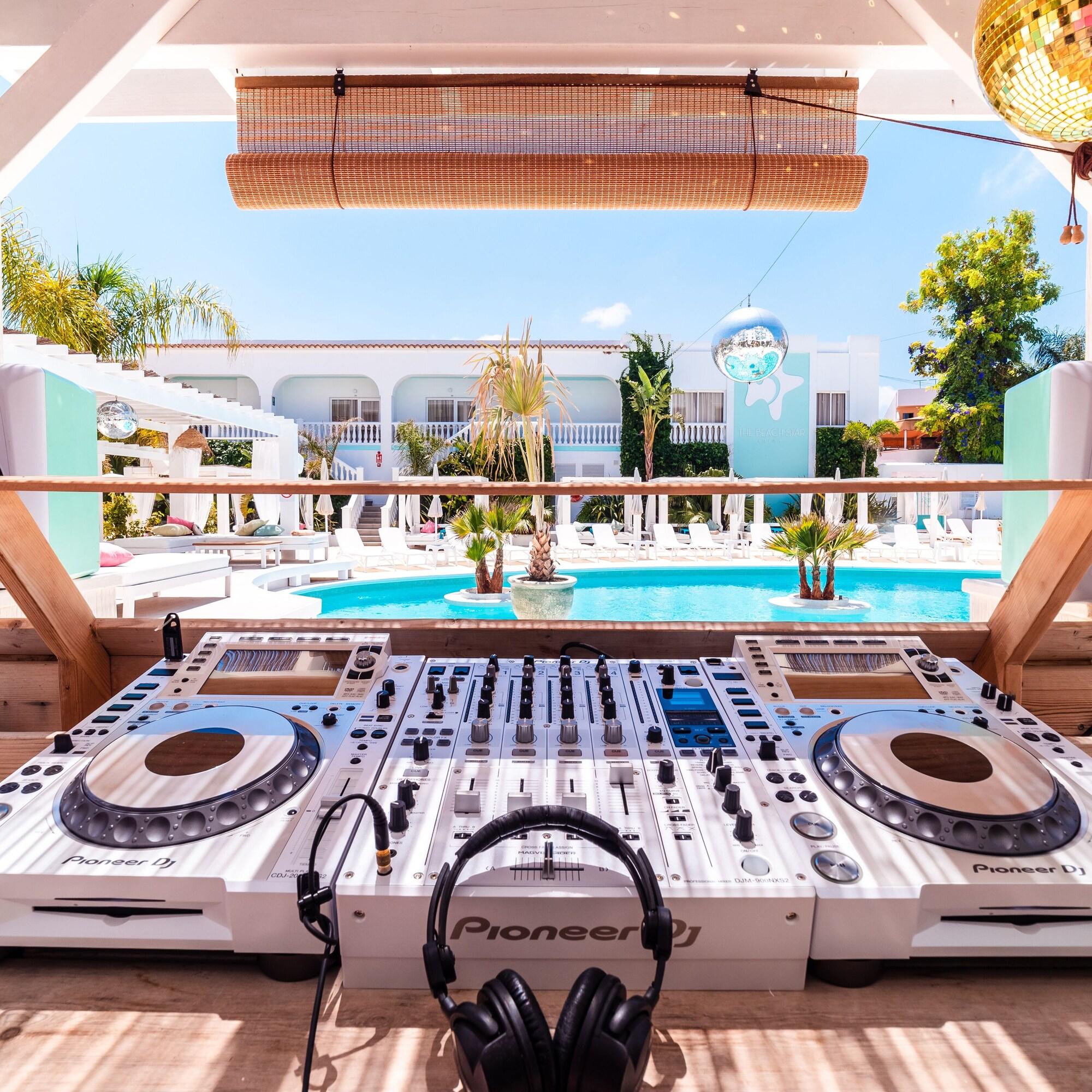 Holidays at The Beach Star Ibiza - Adults Only in San Antonio Bay, Ibiza
