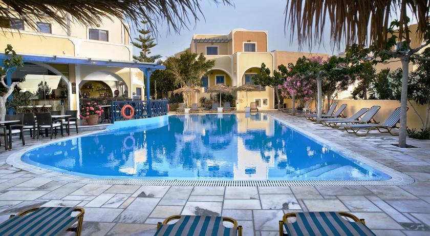 Holidays at Hermes Hotel in Kamari, Santorini