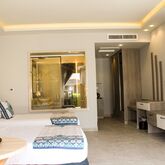 Aladdin Beach Resort Hotel Picture 9