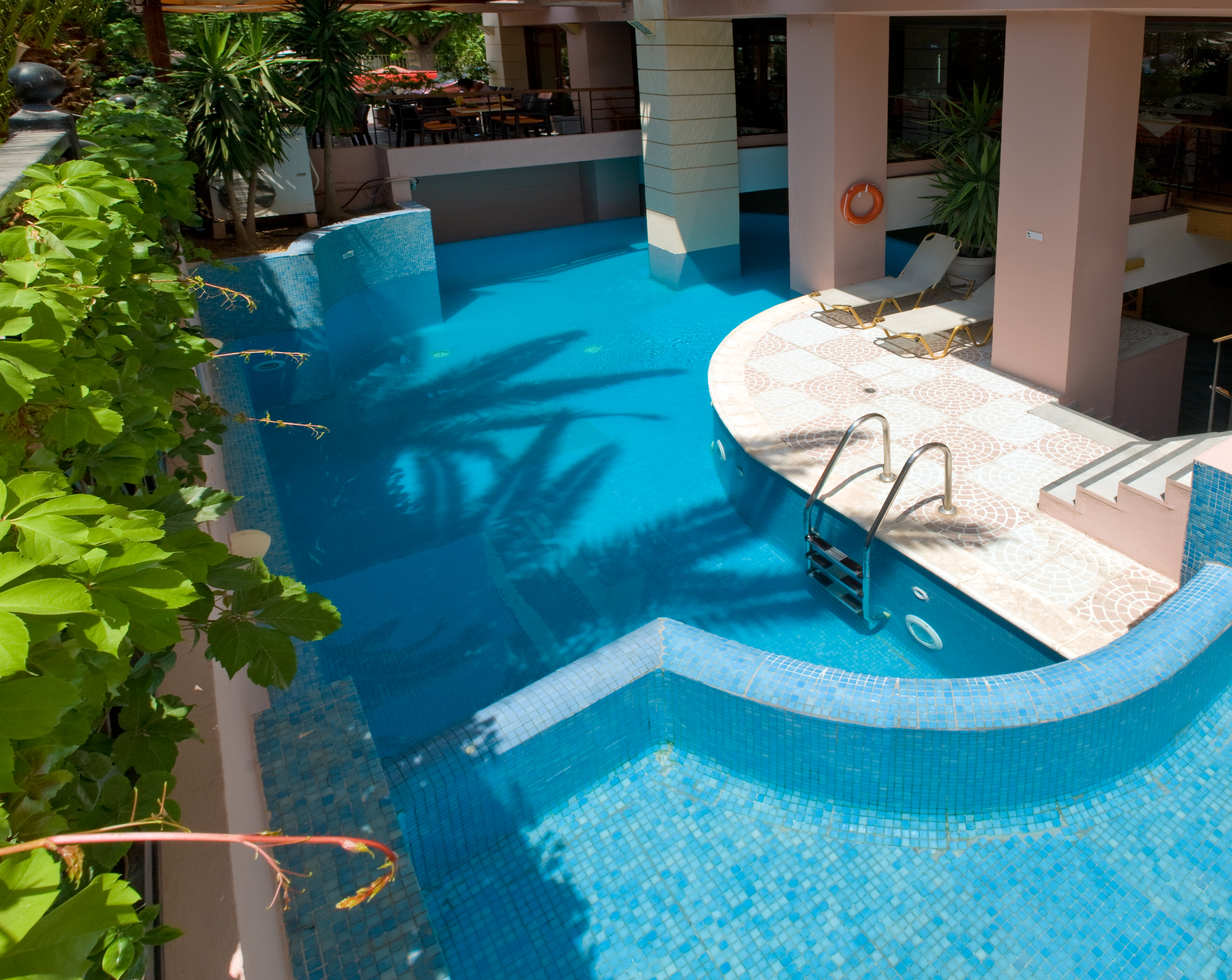 Holidays at Brascos Hotel in Rethymnon, Crete