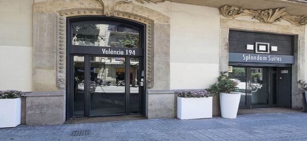 Holidays at Splendom Suites Barcelona in Eixample, Barcelona