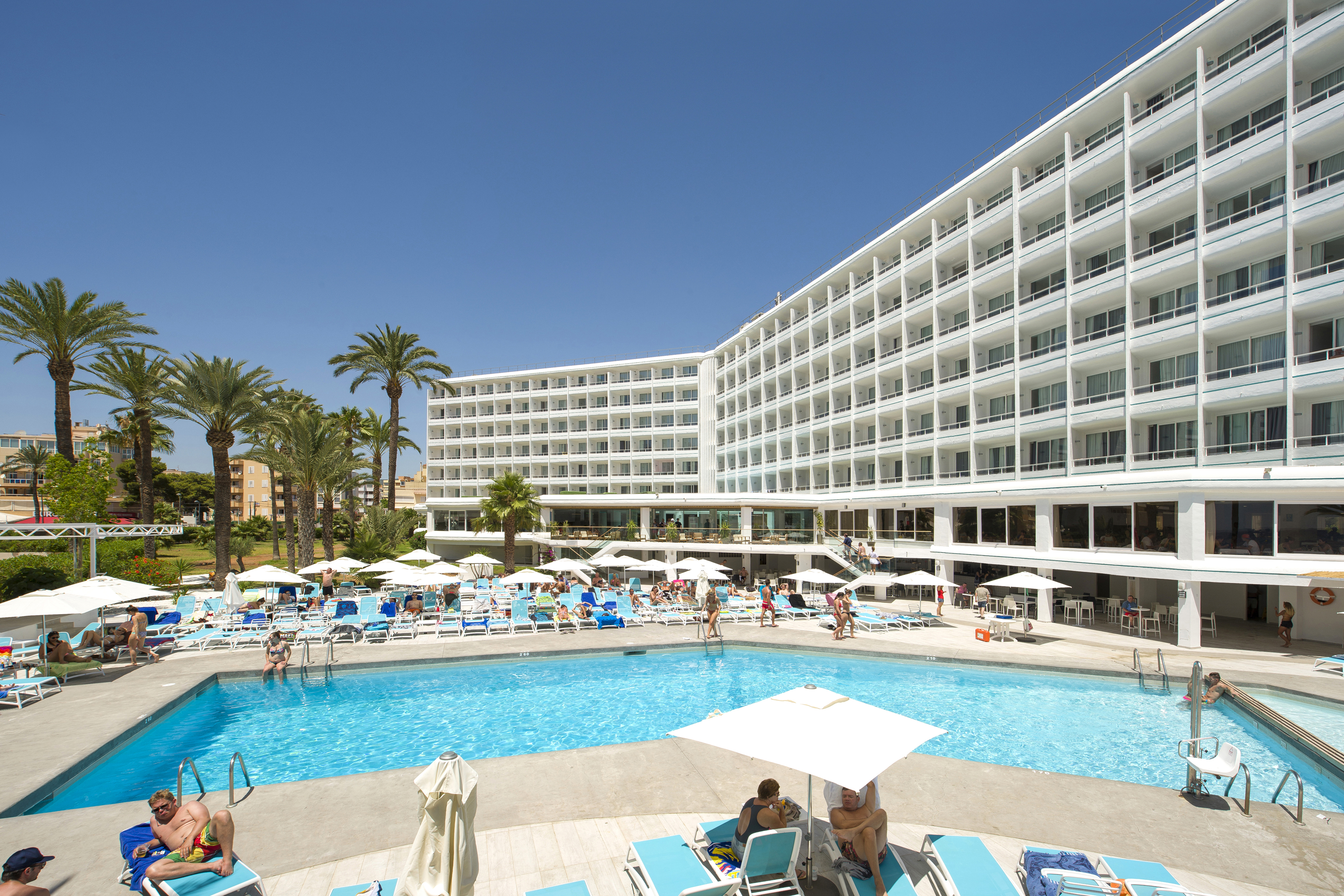 Holidays at The New Algarb Hotel in Playa d'en Bossa, Ibiza