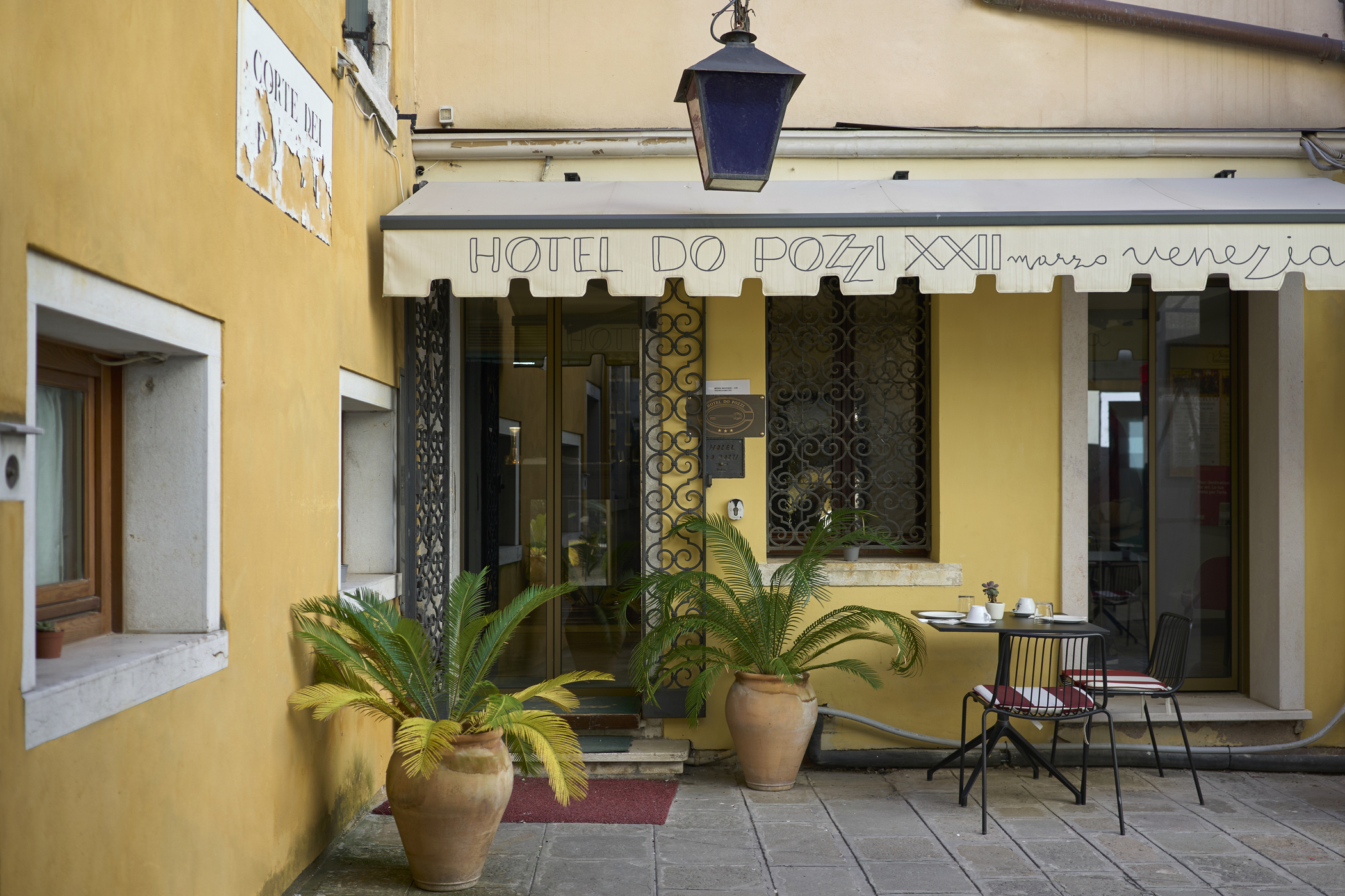 Holidays at Do Pozzi Hotel in Venice, Italy