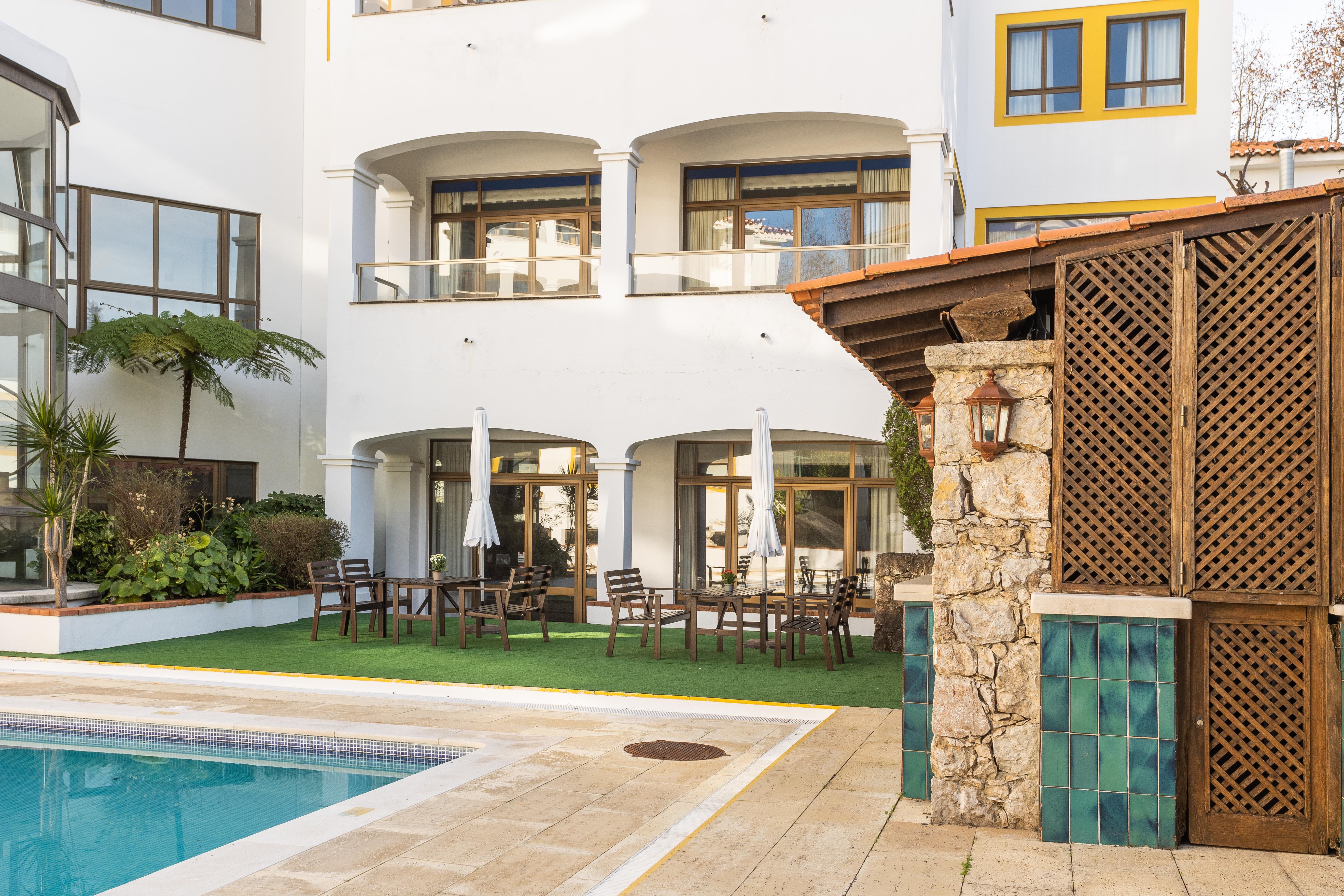 Holidays at Clube Do Lago Hotel in Estoril, Portugal