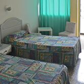 Catalina Park Apartments Picture 4