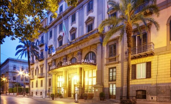 Holidays at Grand Hotel Et Des Palmes in Palermo, Sicily