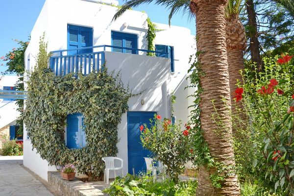 Holidays at Galeana Beach Apartments in Platanias Rethymnon, Rethymnon